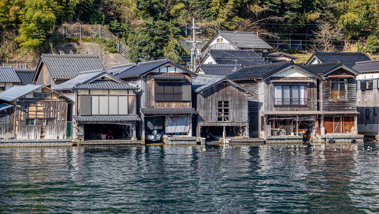 伊根の舟屋と丹後の海を満喫する、1泊2日のんびり漁村旅