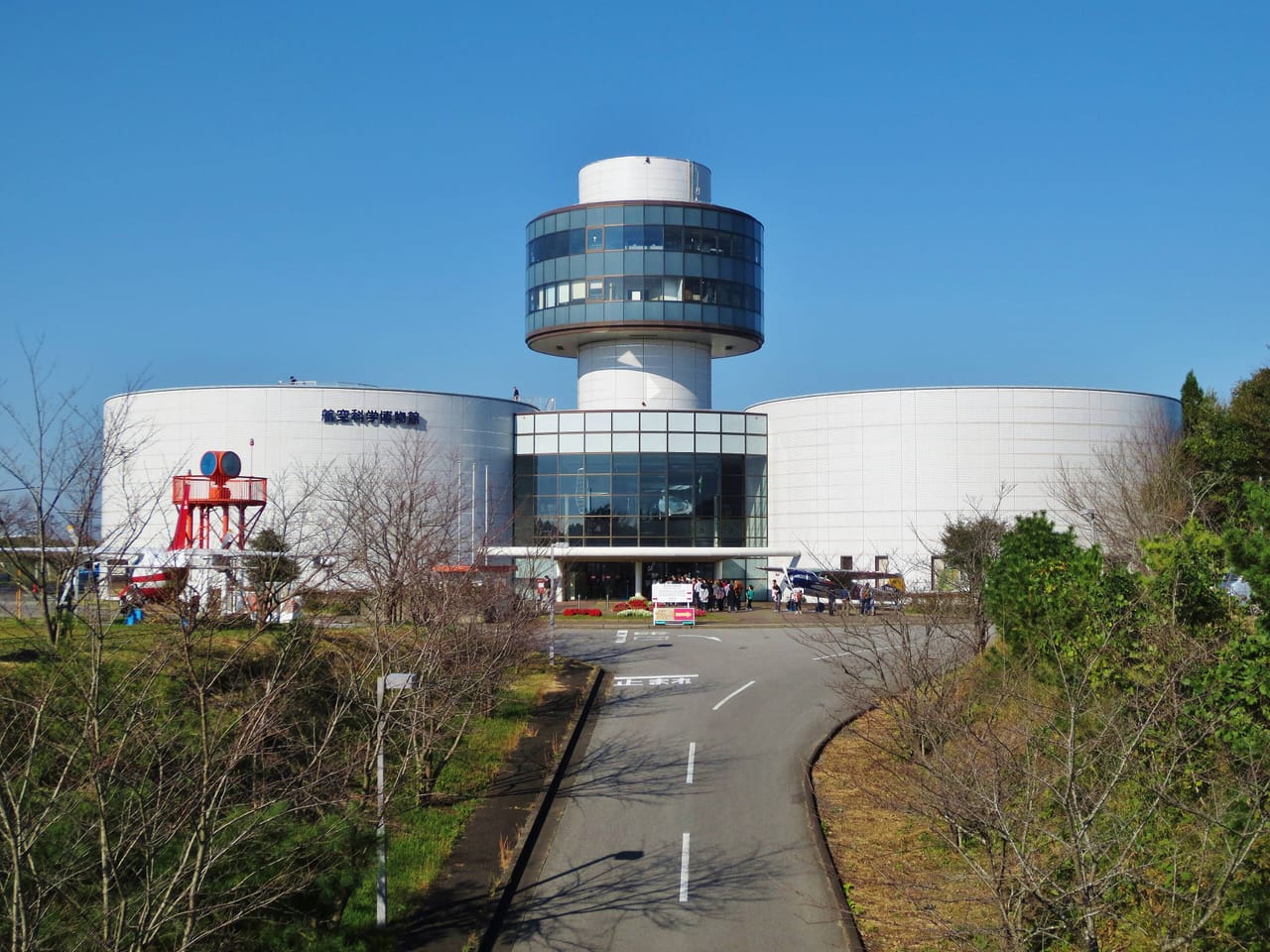 航空科学博物館と展望デッキ、空港の街・成田を満喫するファミリープラン