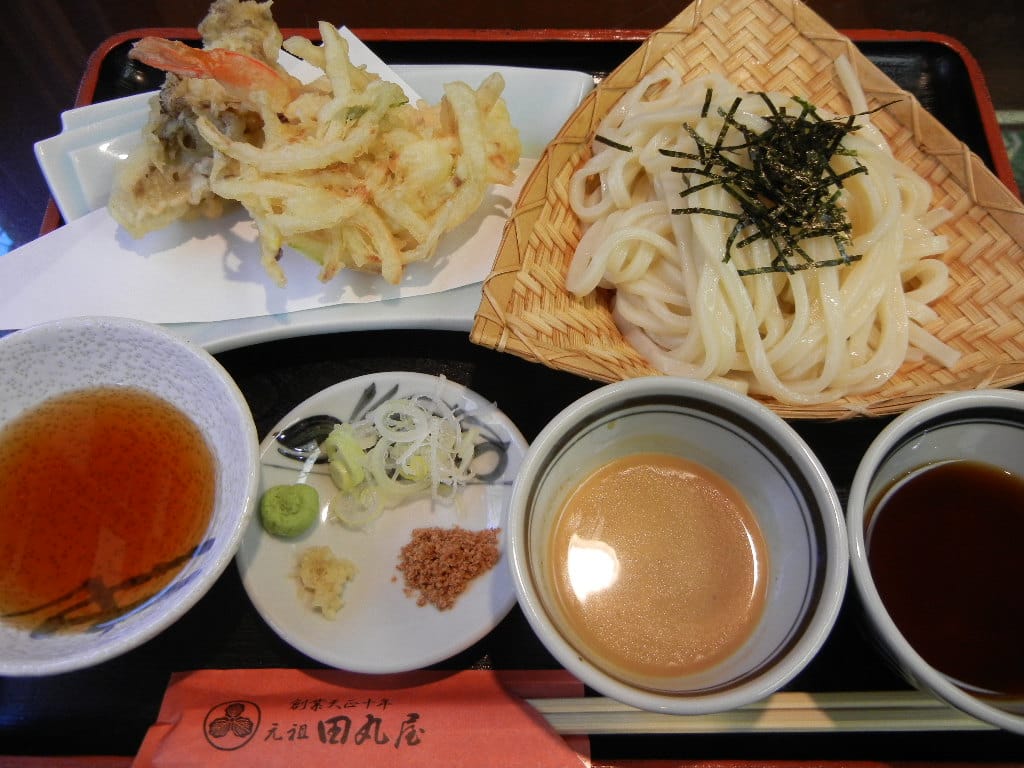 水沢うどんと石段の湯、伊香保温泉グルメ&湯めぐり1泊2日
