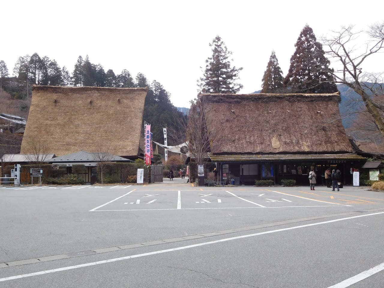 下呂温泉合掌村で飛騨の里山にふれる、体験型の日帰りプラン