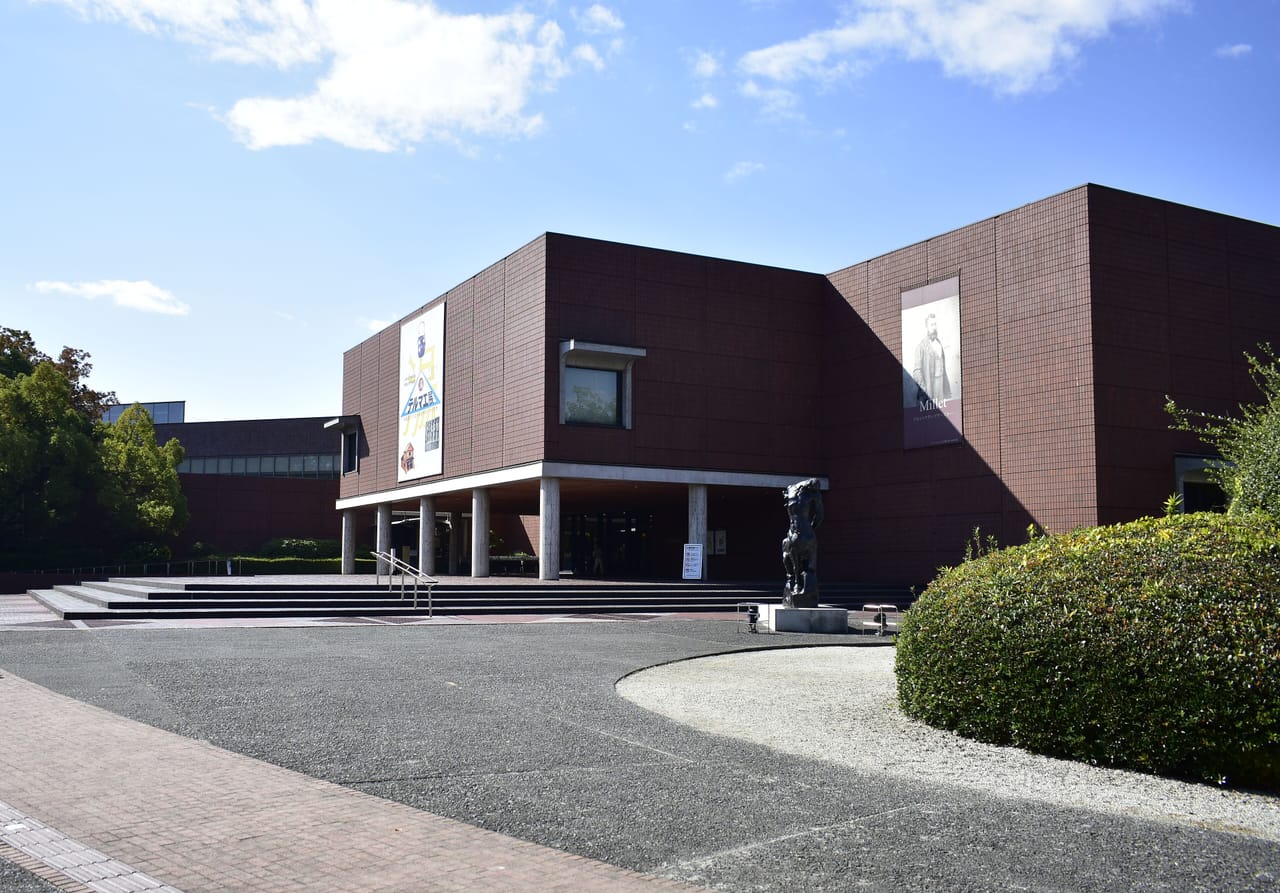 山梨県立美術館でミレーの「種をまく人」を鑑賞する、アート日帰りプラン