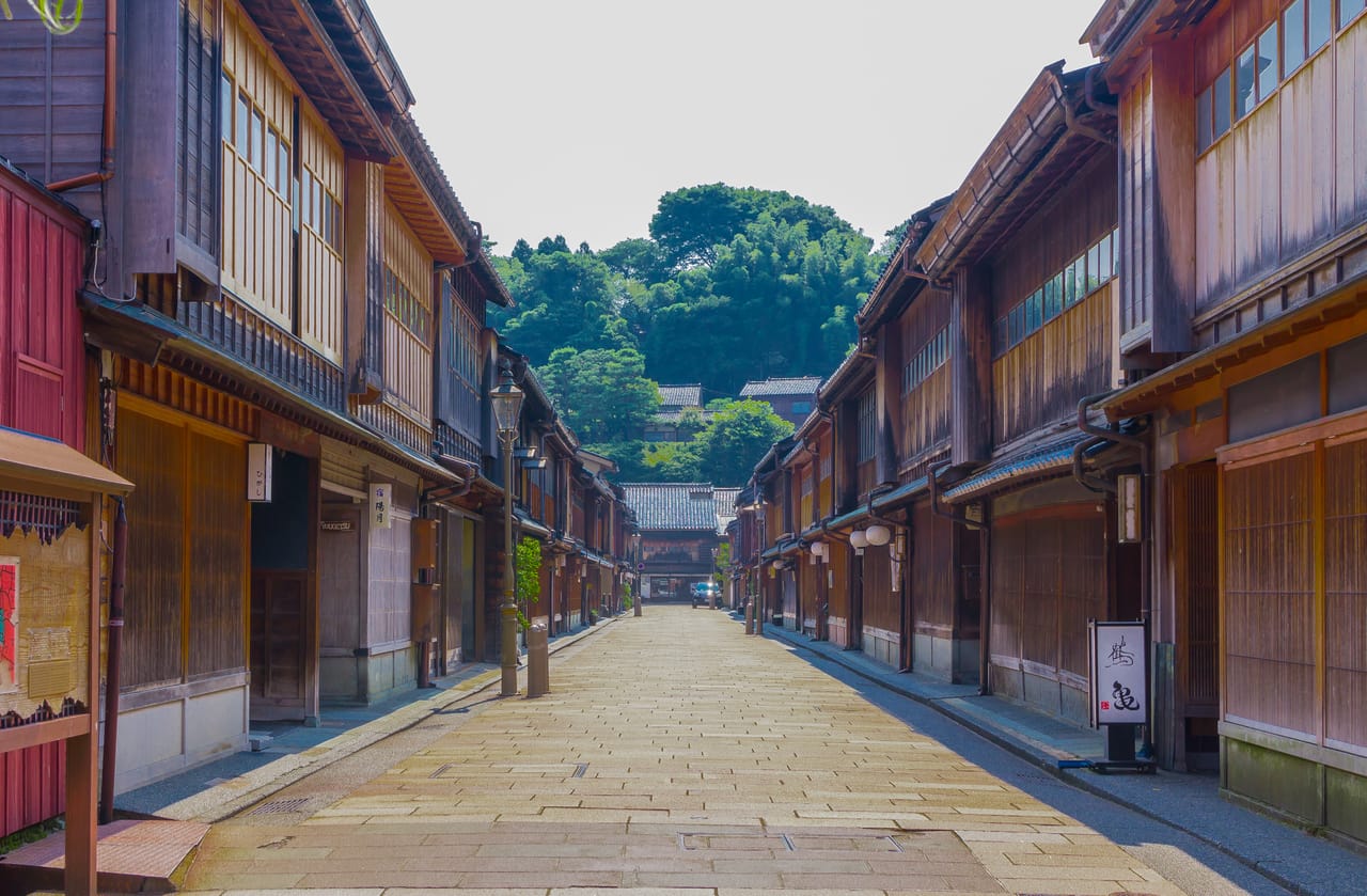 ひがし茶屋街