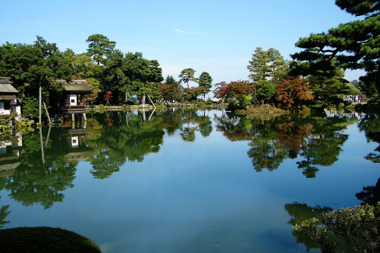 兼六園と金沢城公園、日本三名園を巡る定番日帰りプラン