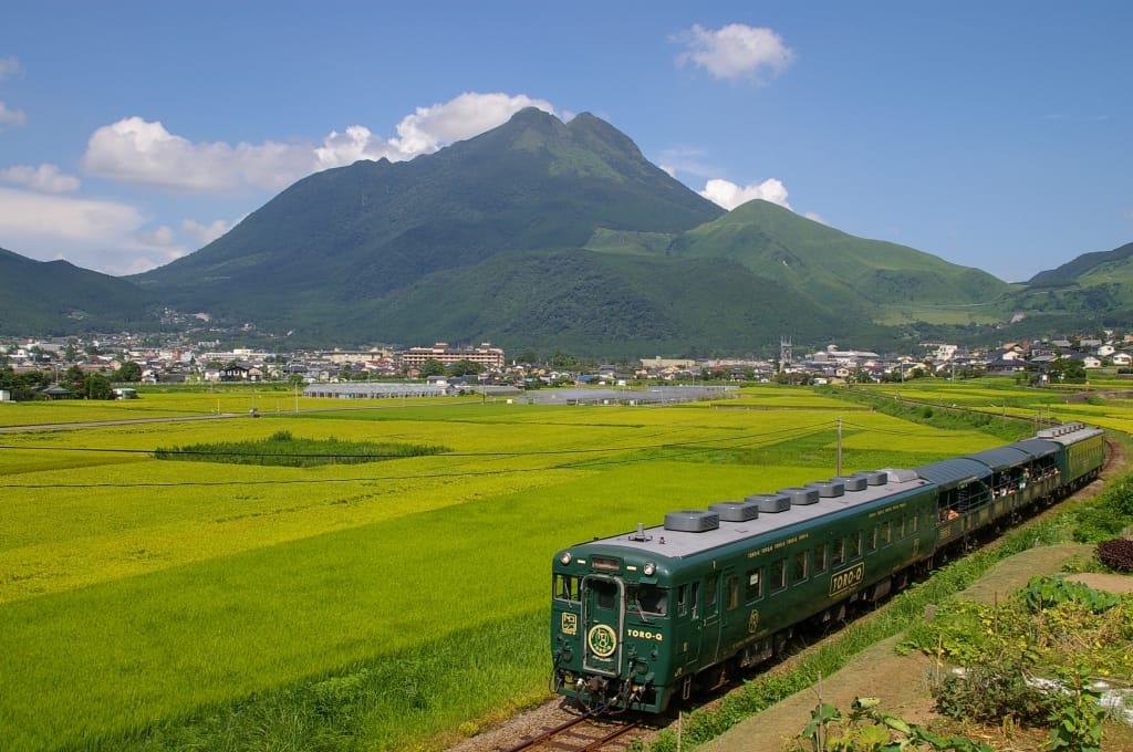 由布岳登山と金鱗湖、由布院の自然をじっくり楽しむ1泊2日
