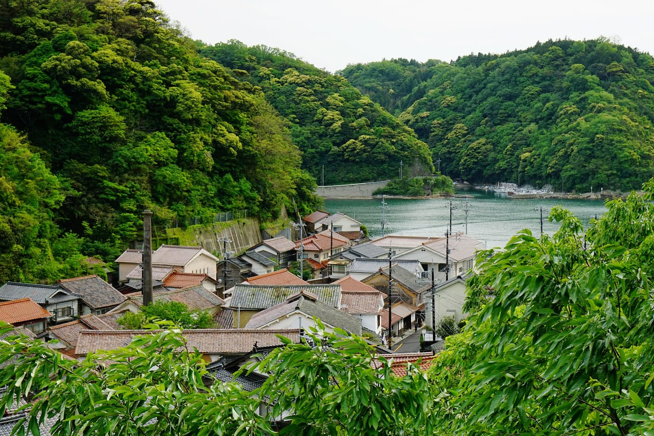 温泉津温泉、世界遺産の湯治場を楽しむ石見銀山1泊2日