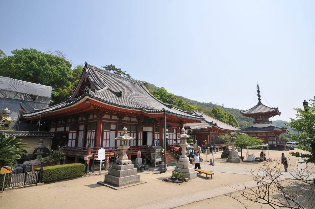 千光寺と尾道本通り商店街、坂の町・尾道を歩く定番プラン