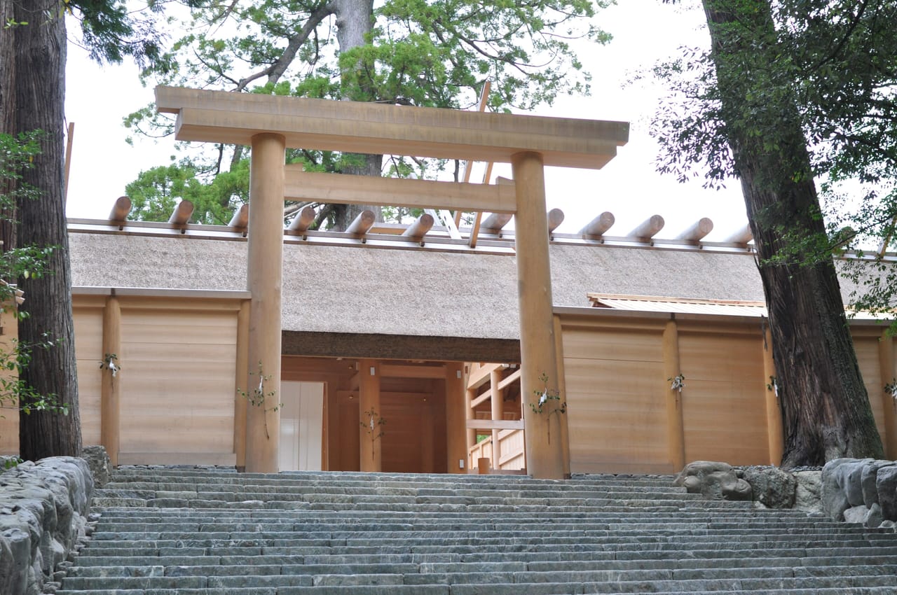 伊勢神宮外宮、豊受大御神を祀る「外宮先祭」の宮を巡るプラン